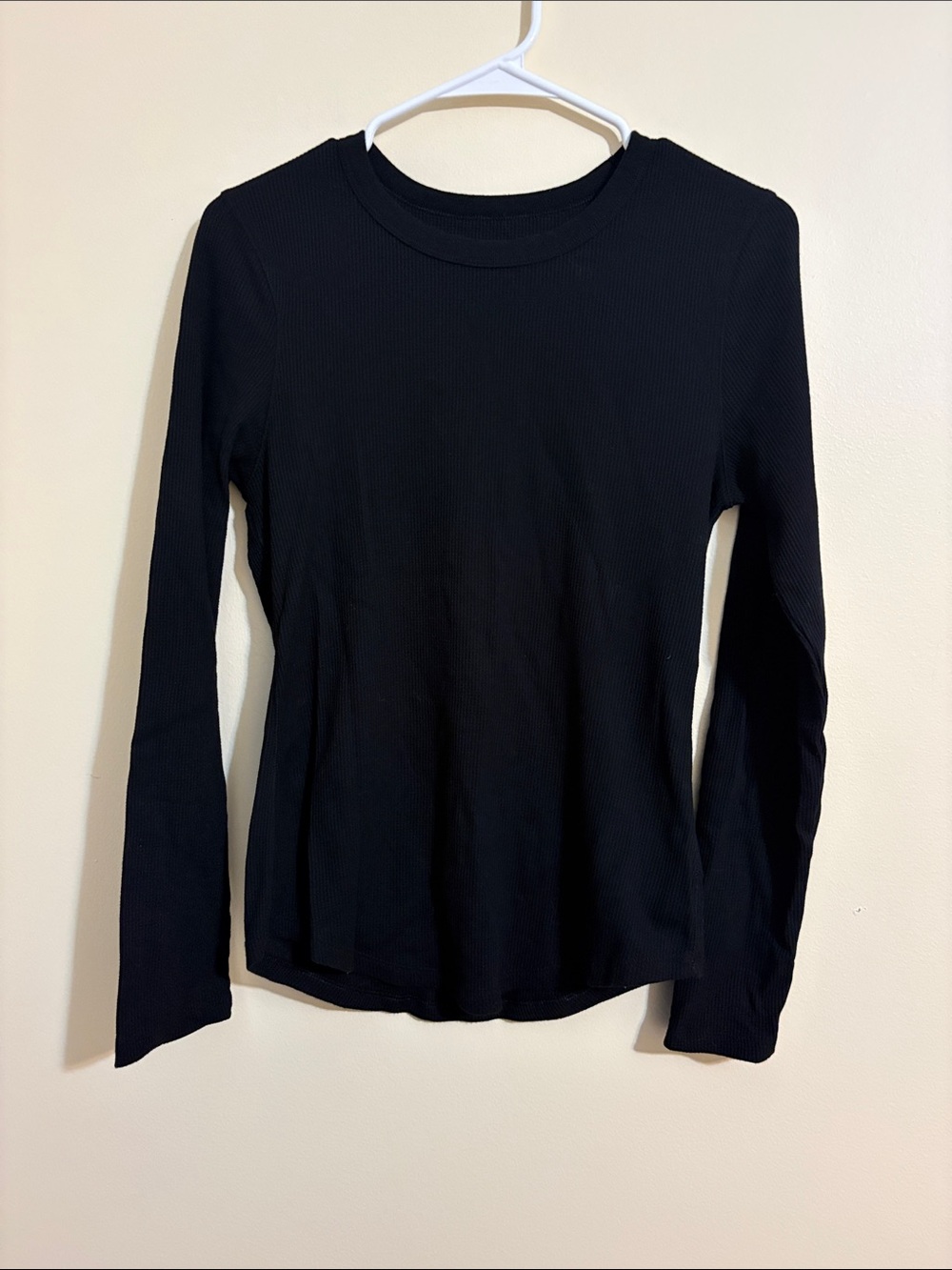 GAP Black Ribbed Long-Sleeve Crewneck Top